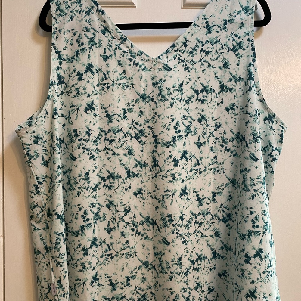 NEW Eddie Bauer Departure Tank, Beachglass Green